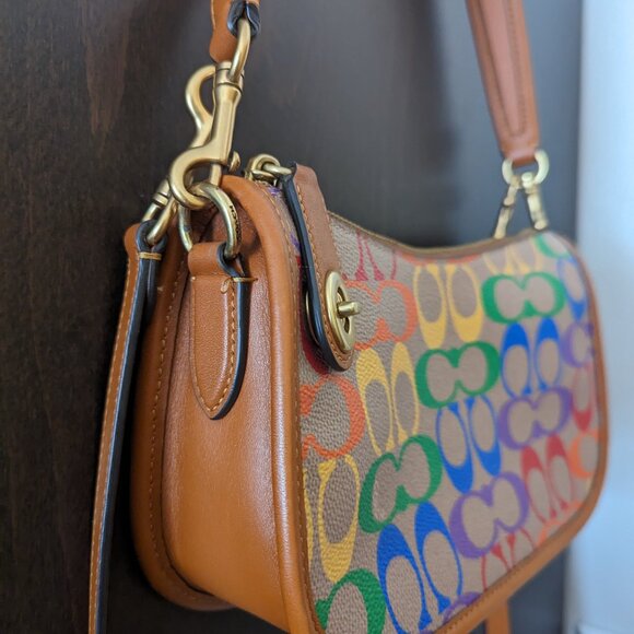 Coach Pride Signature Swinger Women's Small Crossbody/Shoulder Bag Tan Hazelnut - Picture 4 of 5